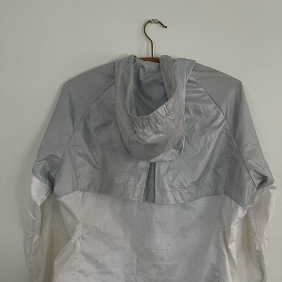 Nike windbreaker - Picture 3 of 3